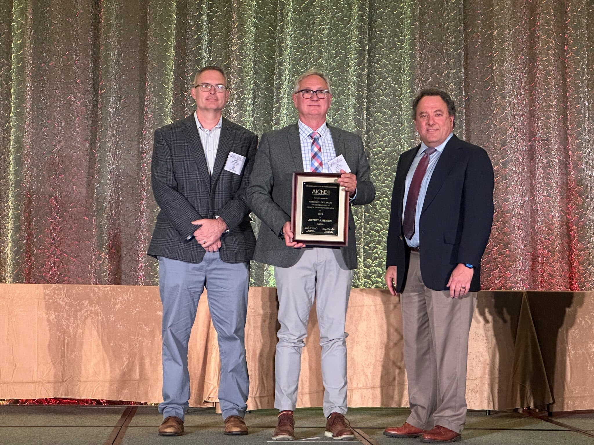 Prof. Jeffrey Reimer receives AIChE’s 2023 Warren K. Lewis Award for ChE education